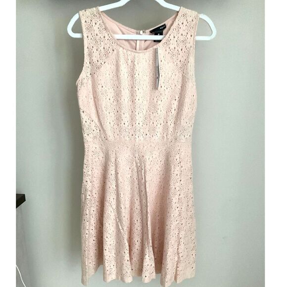 Aqua - Pale Pink Lace Dress - SIZE  Large - Brand New! - Picture 1 of 4